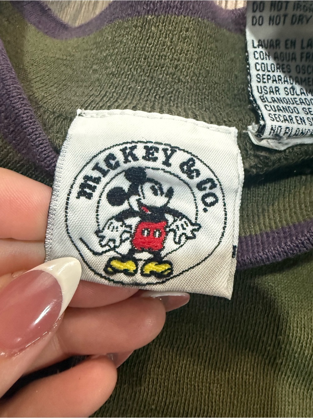Vintage Mickey And Co Sweatshirt Disney Crewneck Elbow Patch Mens Medium - Picture 3 of 6